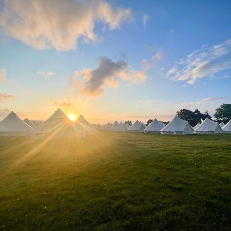 Nine Yards Bell Tents At The Tt - Castletown Zewnętrze zdjęcie
