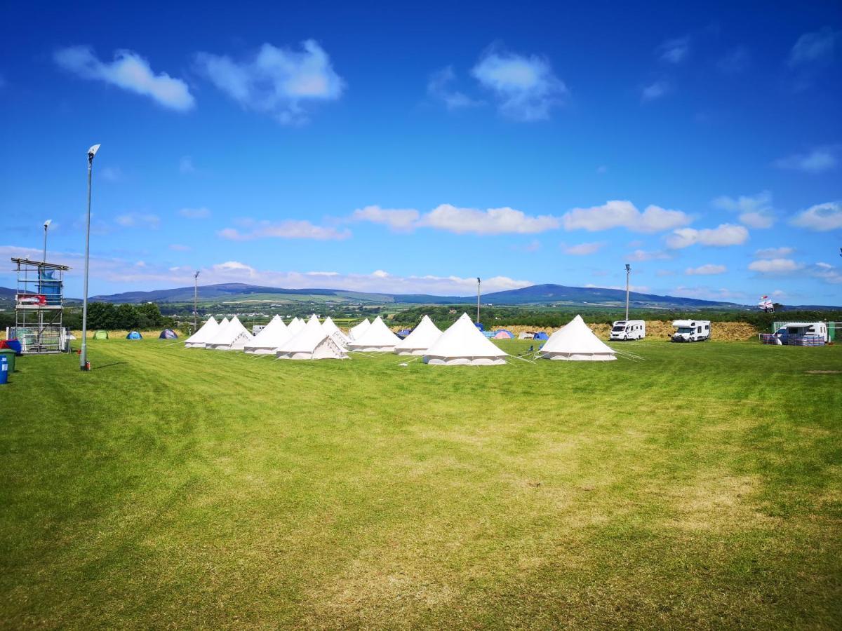 Nine Yards Bell Tents At The Tt - Castletown Zewnętrze zdjęcie